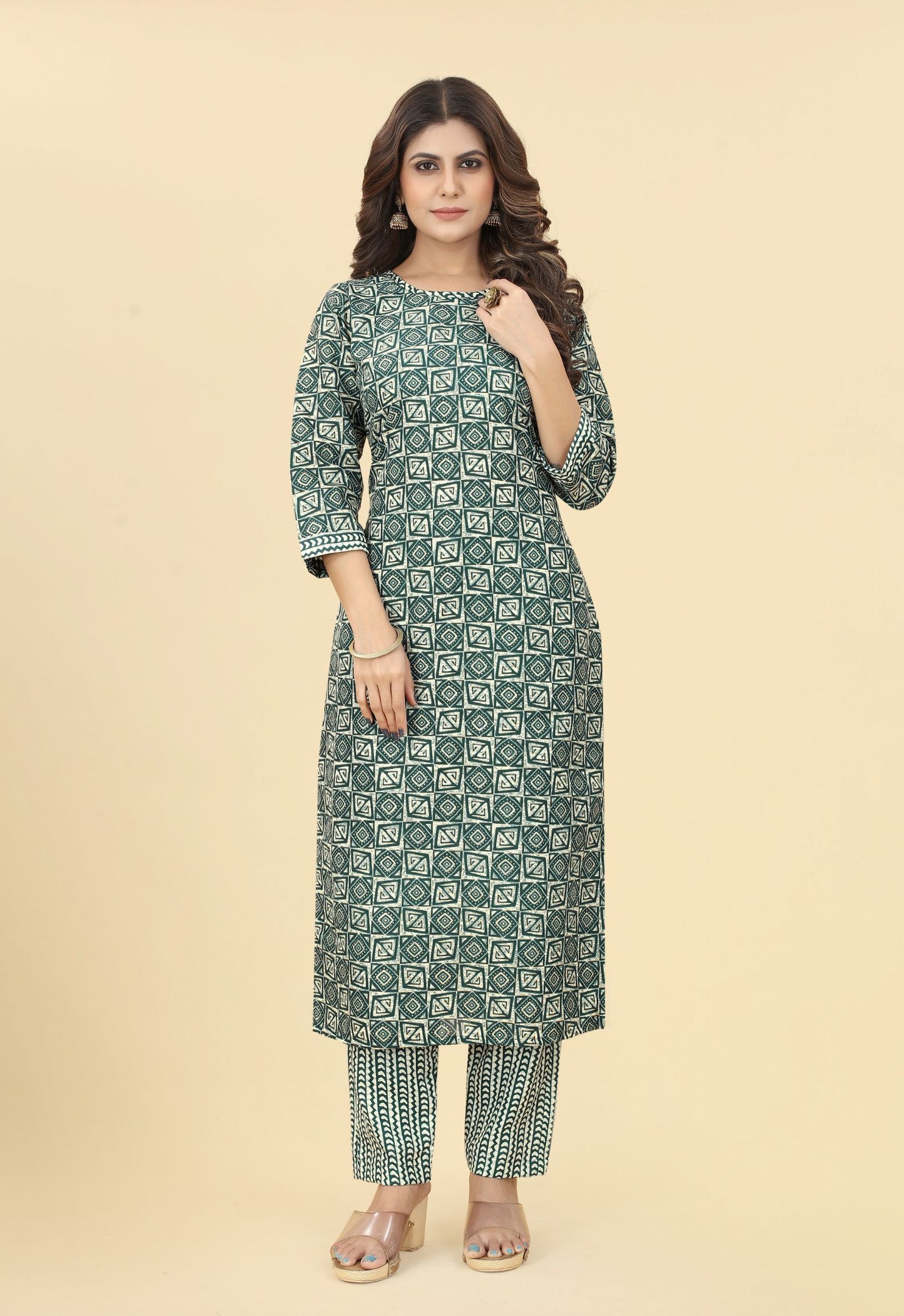 Printed Regular Straight Kurta Set with Trouser