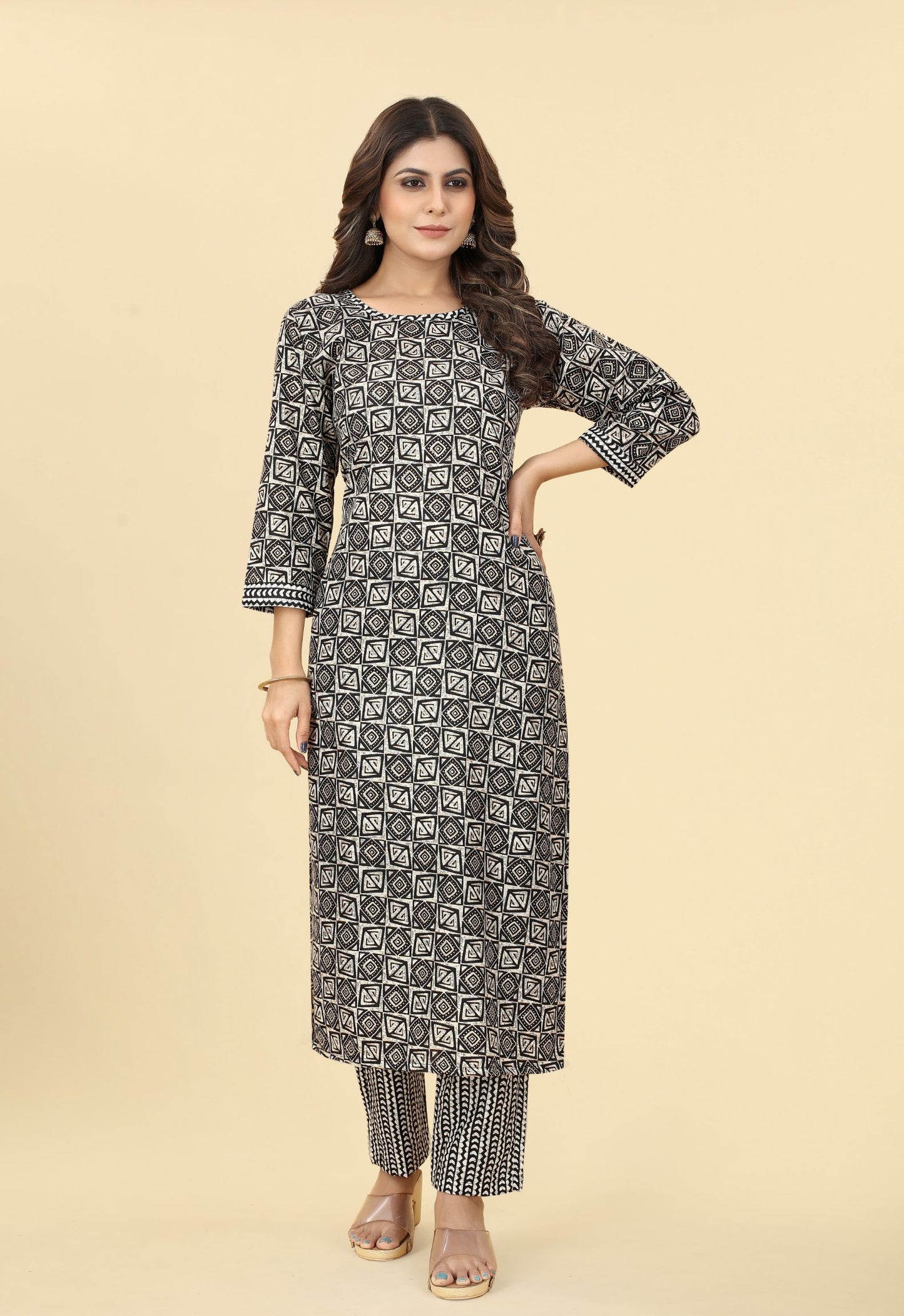 Printed Regular Straight Kurta Set with Trouser