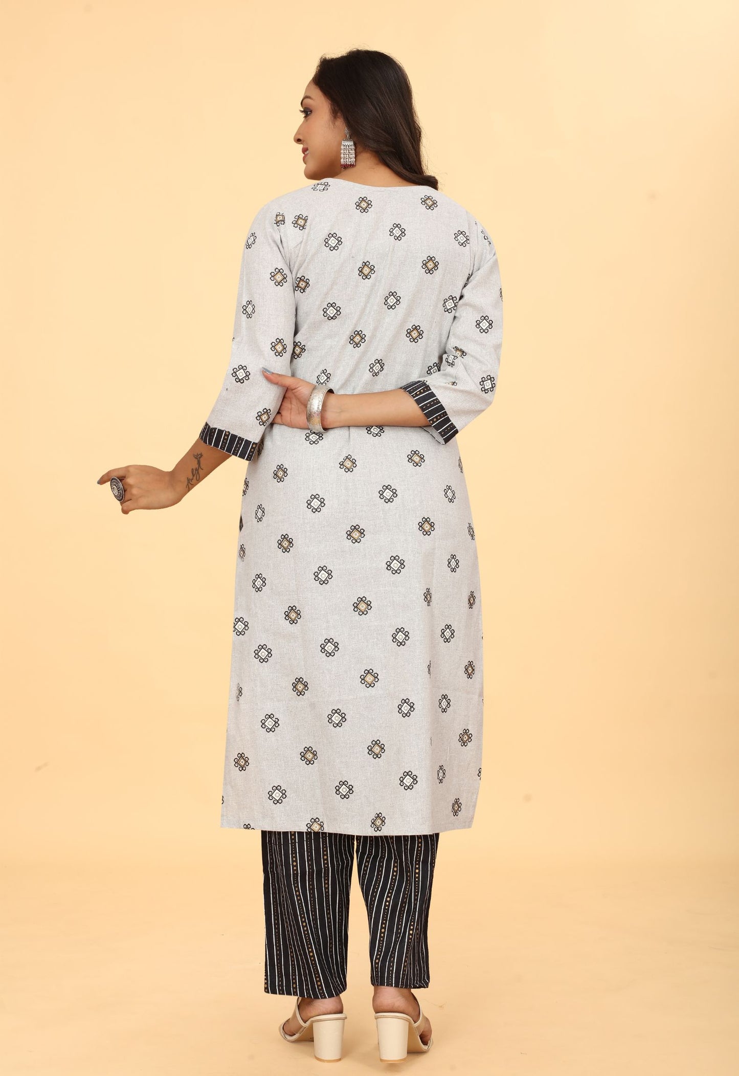 Women Cotton Straight Kurti with Pant Set