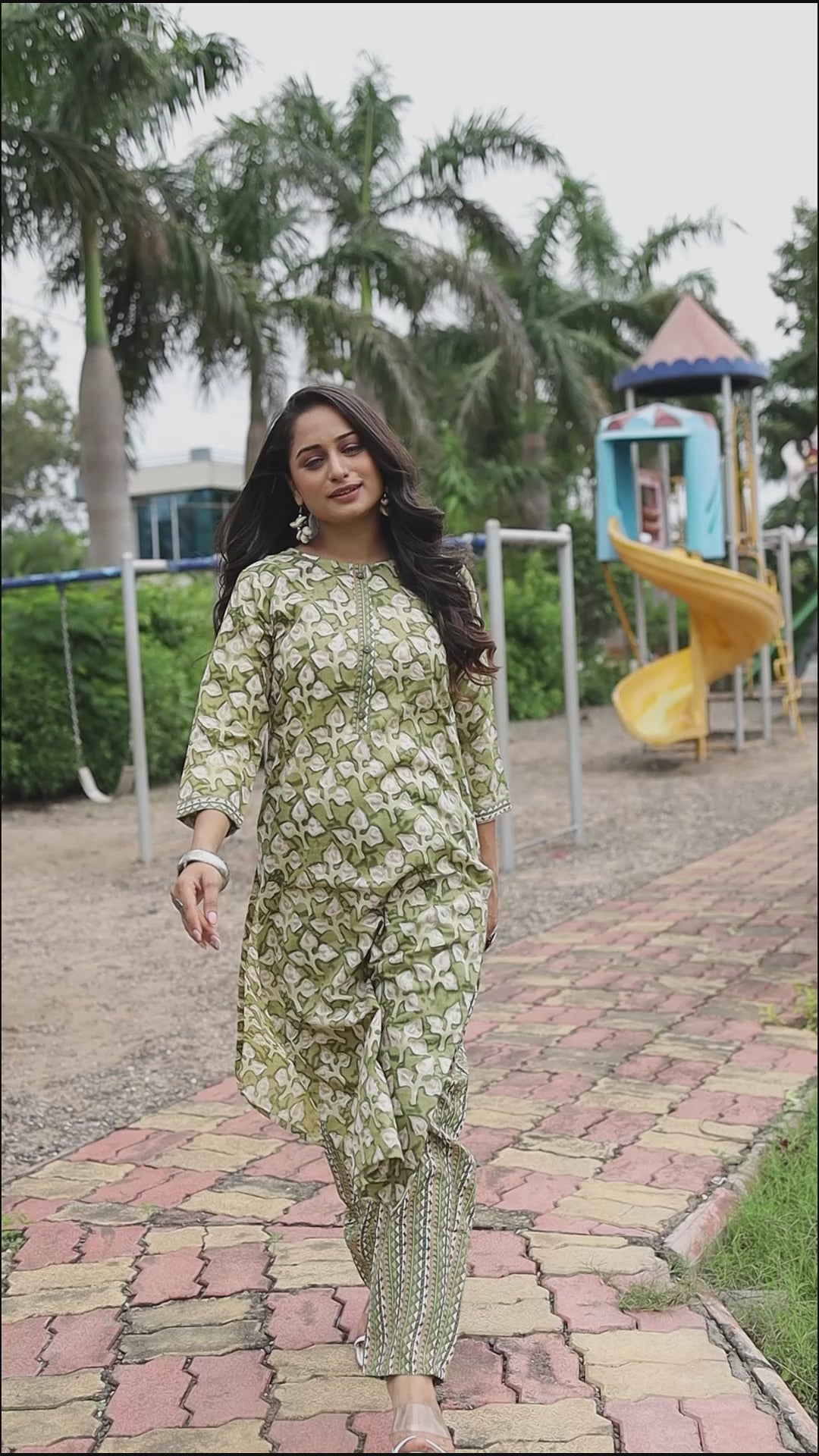 Women's Trendy Kurti With Duppata,Pant 3 Pis Set O5 Sky at Rs 530/piece | Kurti  With Pants in Surat | ID: 2853162078797
